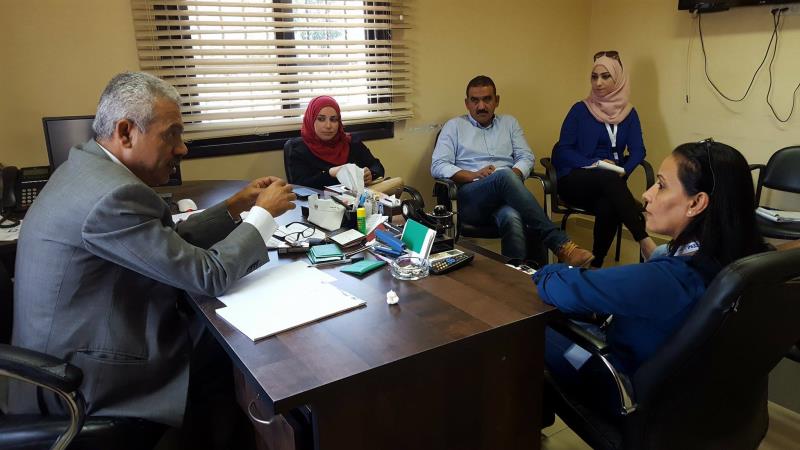 الفريق الوطني للتعداد العام في محافظة رام الله والبيرة يعقد اجتماعا مع مديرية الداخلية 
